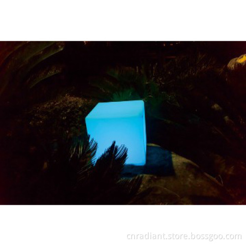 RGB LED CUBE, wireless remote control, Rechargeable and waterproof